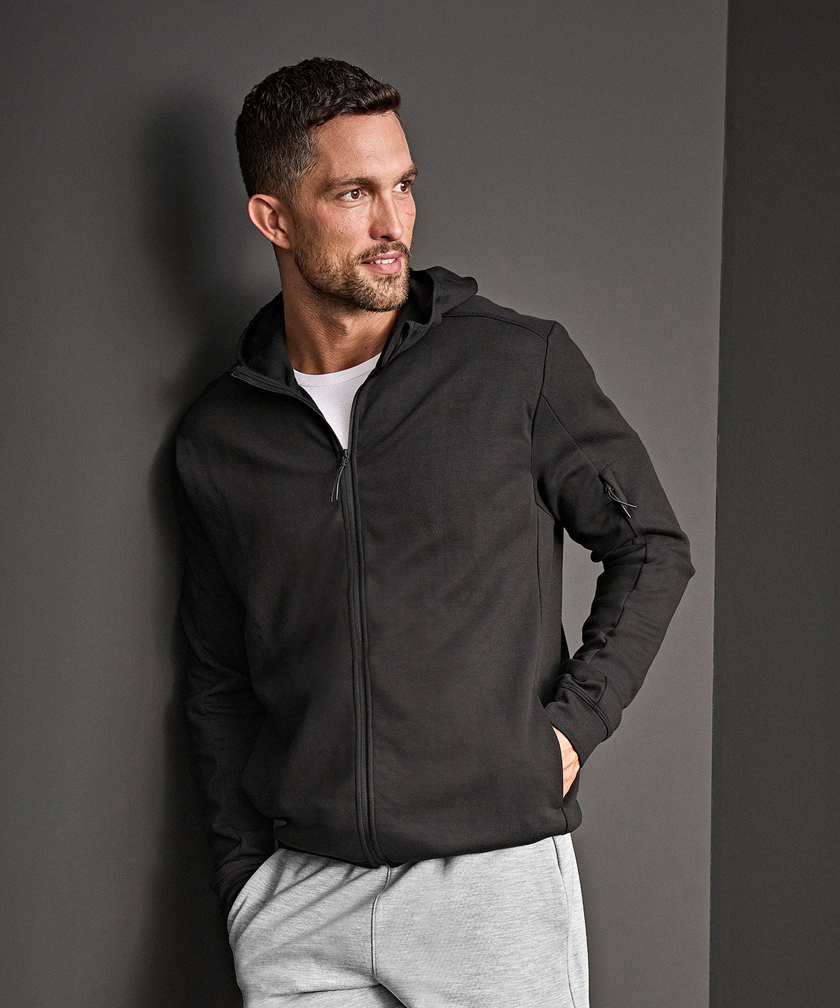 Athletic hooded full-zip sweatshirt (5706)