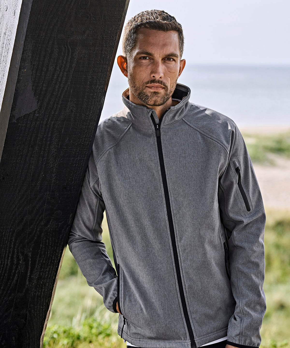 Lightweight performance softshell (9510)