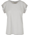Women’s regular extended shoulder tee