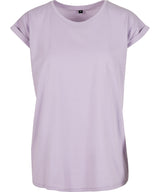 Women’s regular extended shoulder tee
