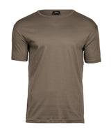 Interlock tee (520)
