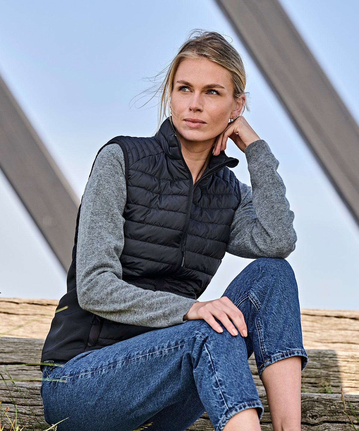 Women’s crossover bodywarmer (9625)